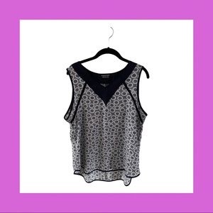 Papermoon for Stitch Fix Navy Blue & White Shell